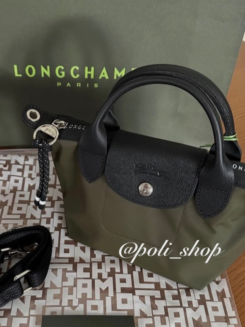 NWT XS Energy Longchamp - Picture 2 of 6
